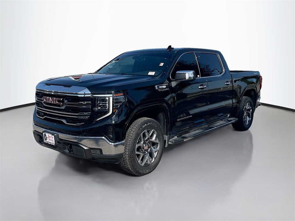Used 2022 GMC Sierra 1500 SLT image 3