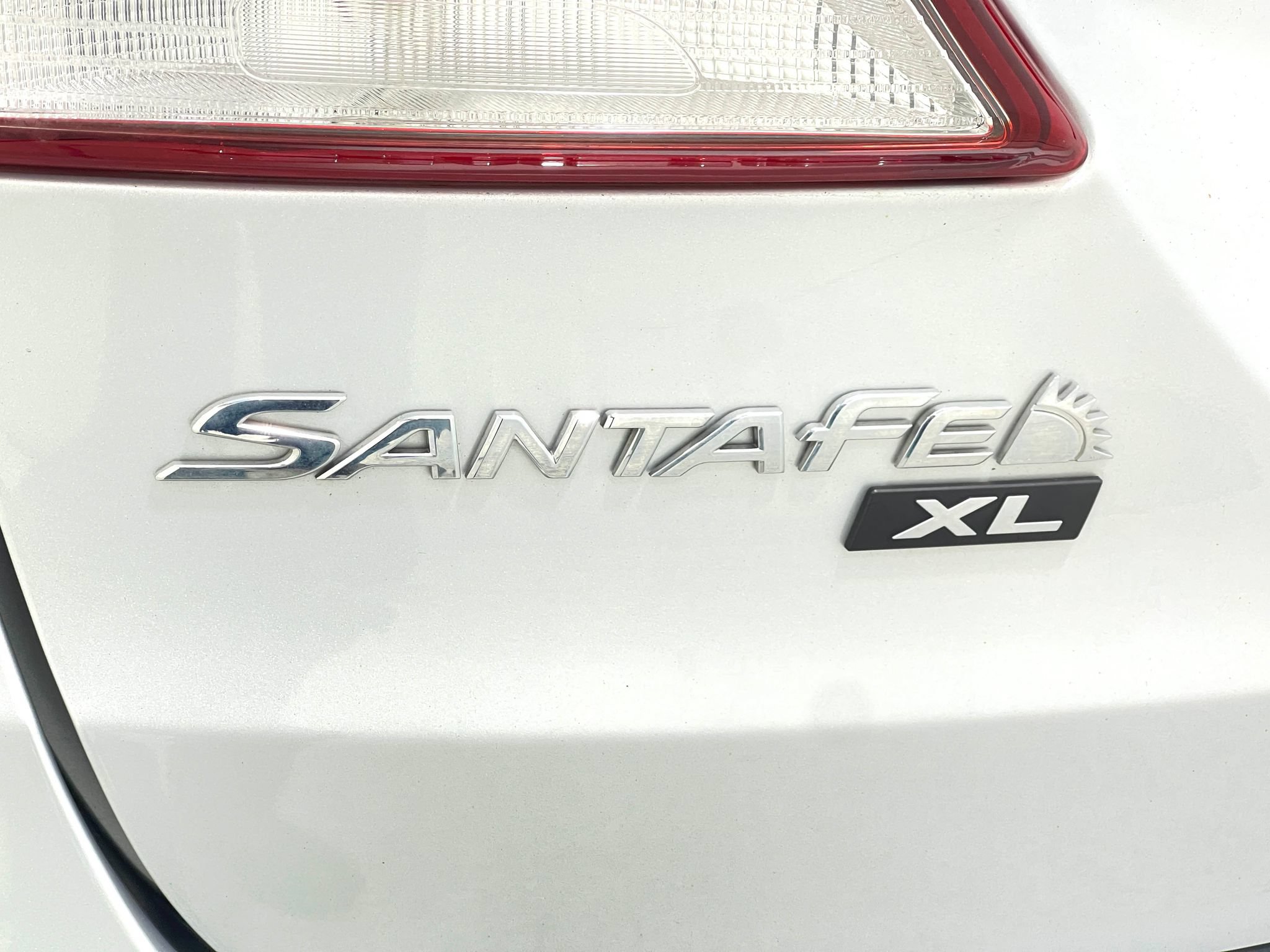 Used 2019 Hyundai Santa Fe XL AWD/4WD image 41