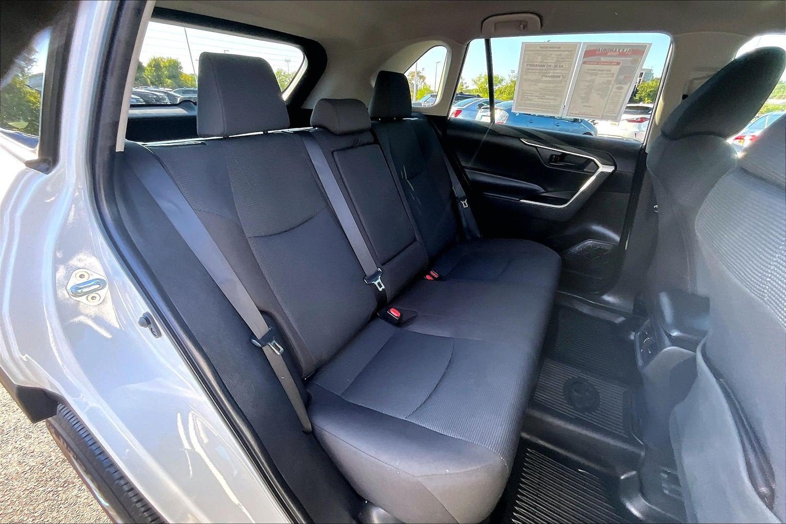 Used 2023 Toyota RAV4 LE AWD/4WD image 25