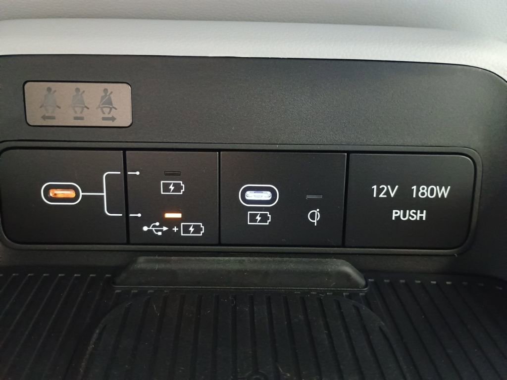 New 2026 Hyundai Kona SEL Sport AWD/4WD image 24