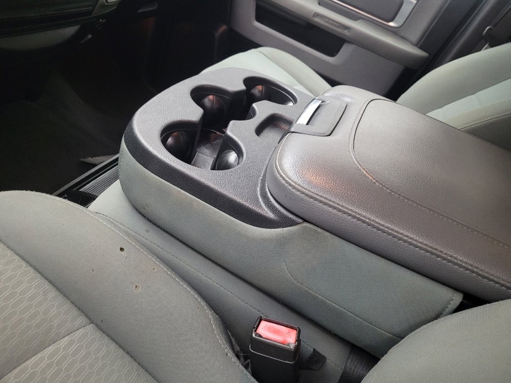 Used 2019 RAM 1500 Classic SLT RWD image 26