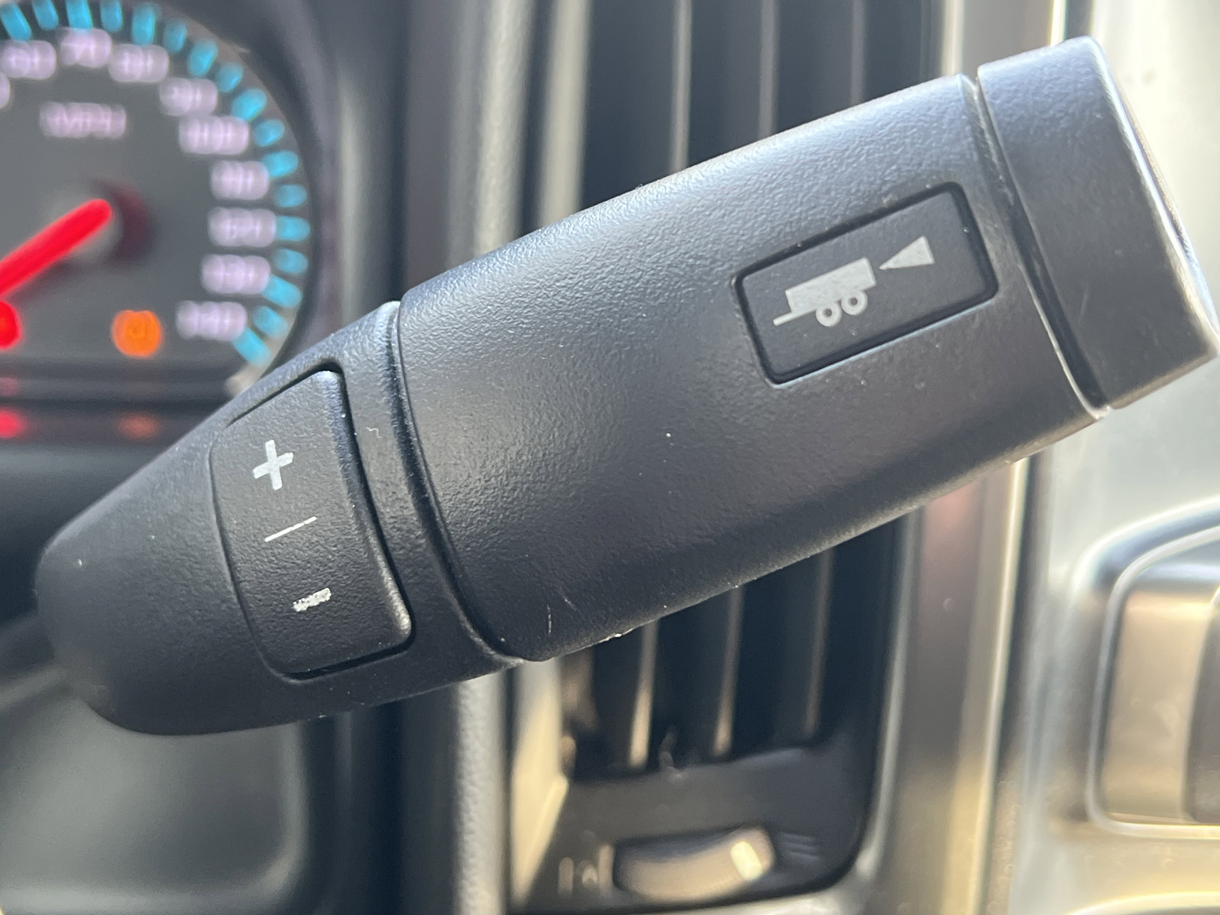 Used 2018 Chevrolet Silverado 1500 LT w/ All Star Edition image 26