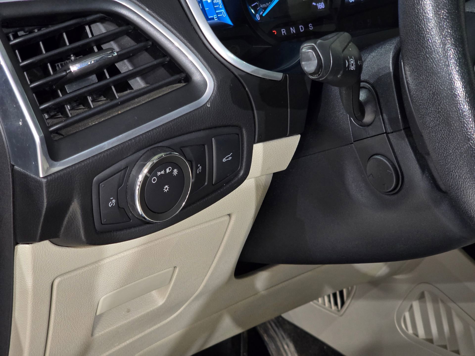 Used 2016 Ford Edge Titanium w/ Equipment Group 302A image 19