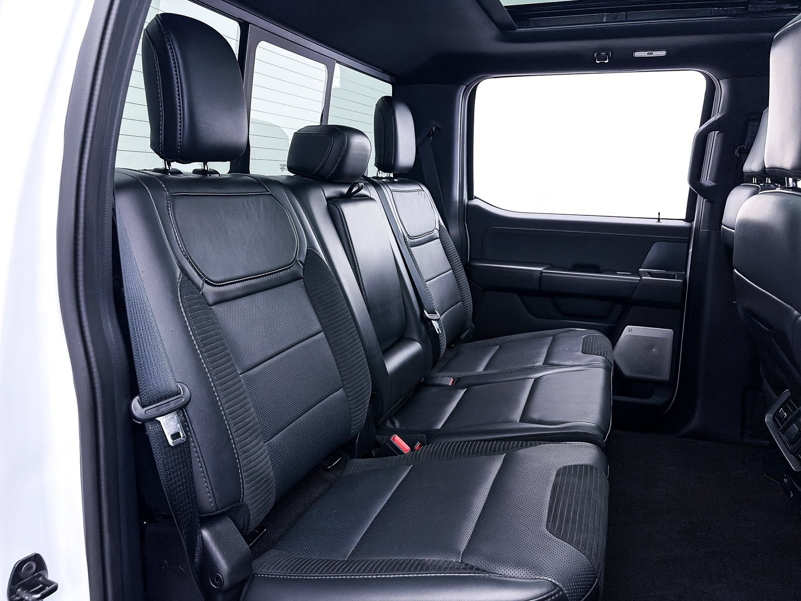Used 2023 Ford F150 Raptor AWD/4WD image 39