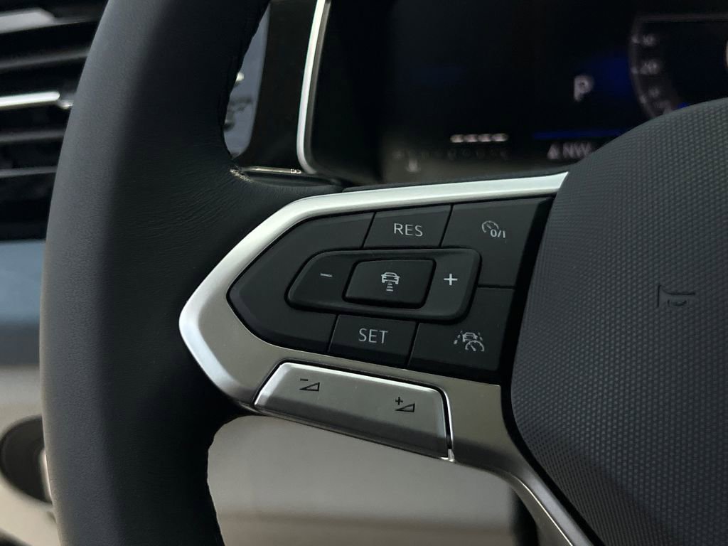 New 2026 Volkswagen Jetta SE FWD image 24