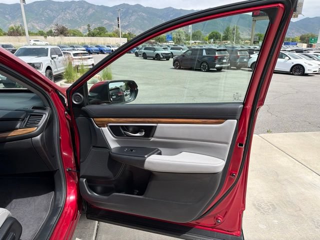 Used 2022 Honda CR-V Touring image 34