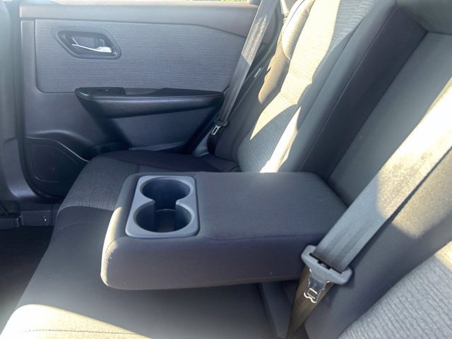 Used 2021 Nissan Rogue SV AWD/4WD image 40