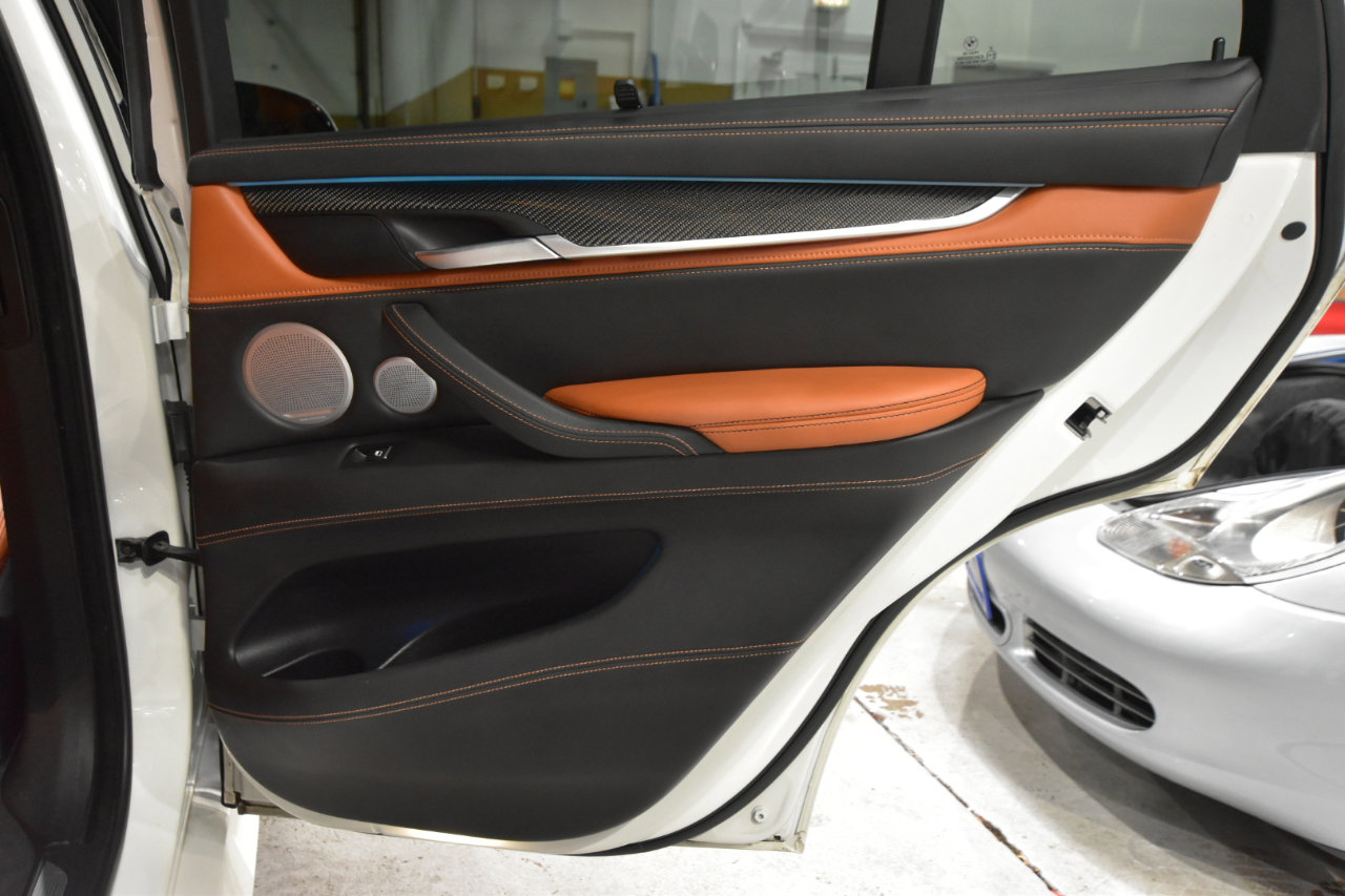 Used 2016 BMW X5 M image 60