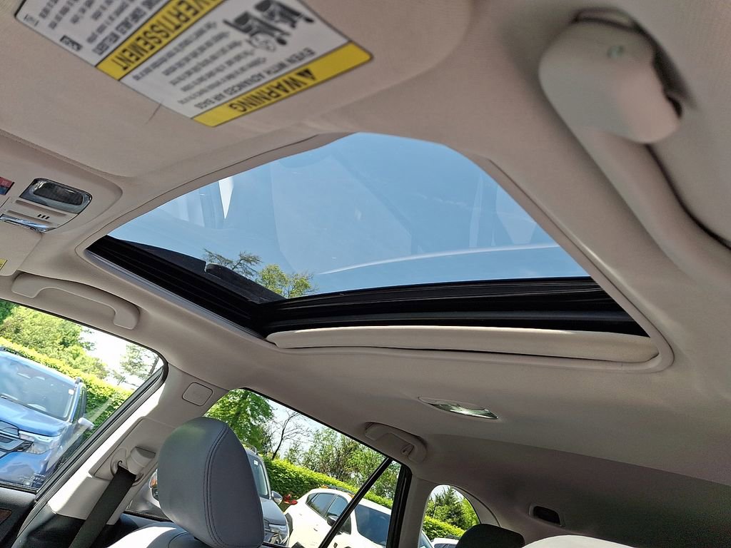 Used 2018 Subaru Outback 2.5i Limited AWD/4WD image 14