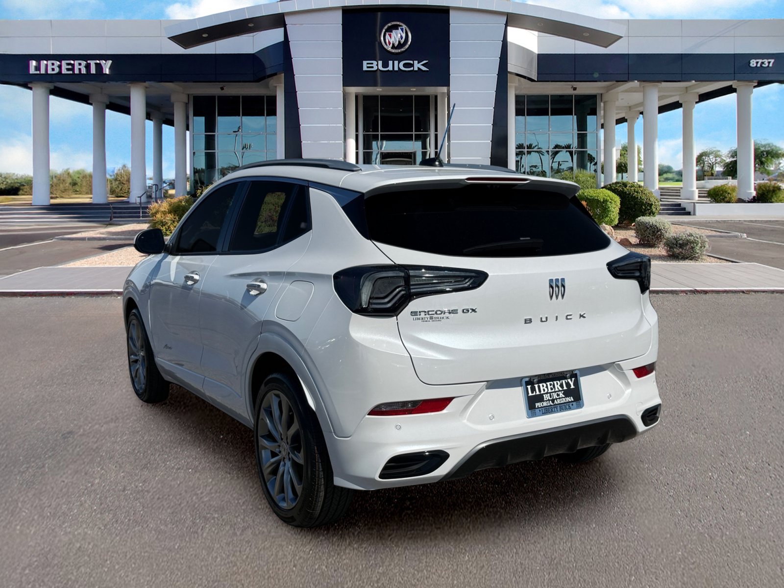 Used 2026 Buick Encore GX Avenir w/ Avenir Technology Package FWD image 6