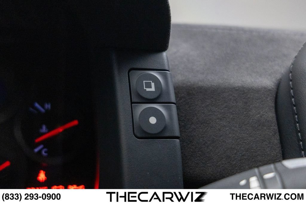 Used 2018 Nissan GT-R NISMO AWD/4WD image 69