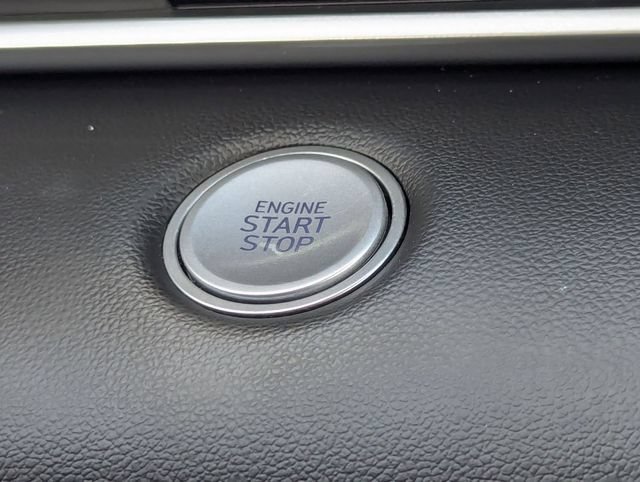 Used 2023 Hyundai Elantra SEL w/ Cargo Package FWD image 21