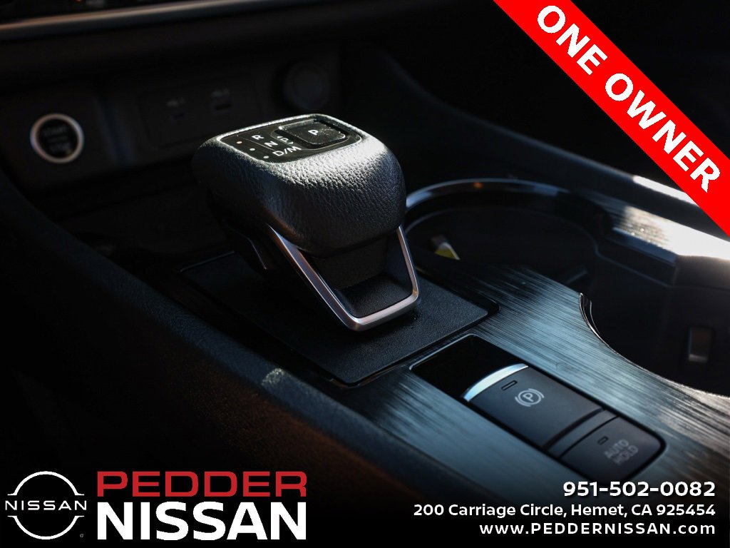 Used 2023 Nissan Rogue SV image 31