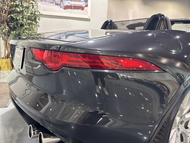 Used 2014 Jaguar F-TYPE S RWD image 37