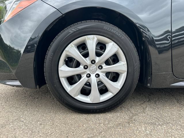 Used 2020 Toyota Corolla LE FWD image 12