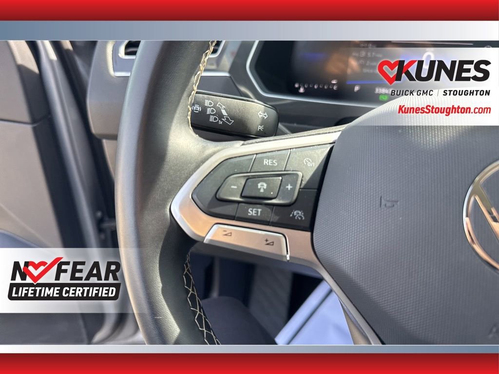 Used 2024 Volkswagen Tiguan S image 22