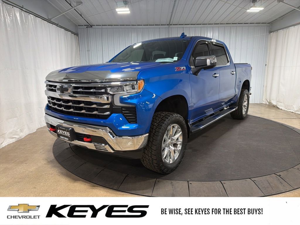 Used 2022 Chevrolet Silverado 1500 LTZ w/ LTZ Premium Package AWD/4WD image 1