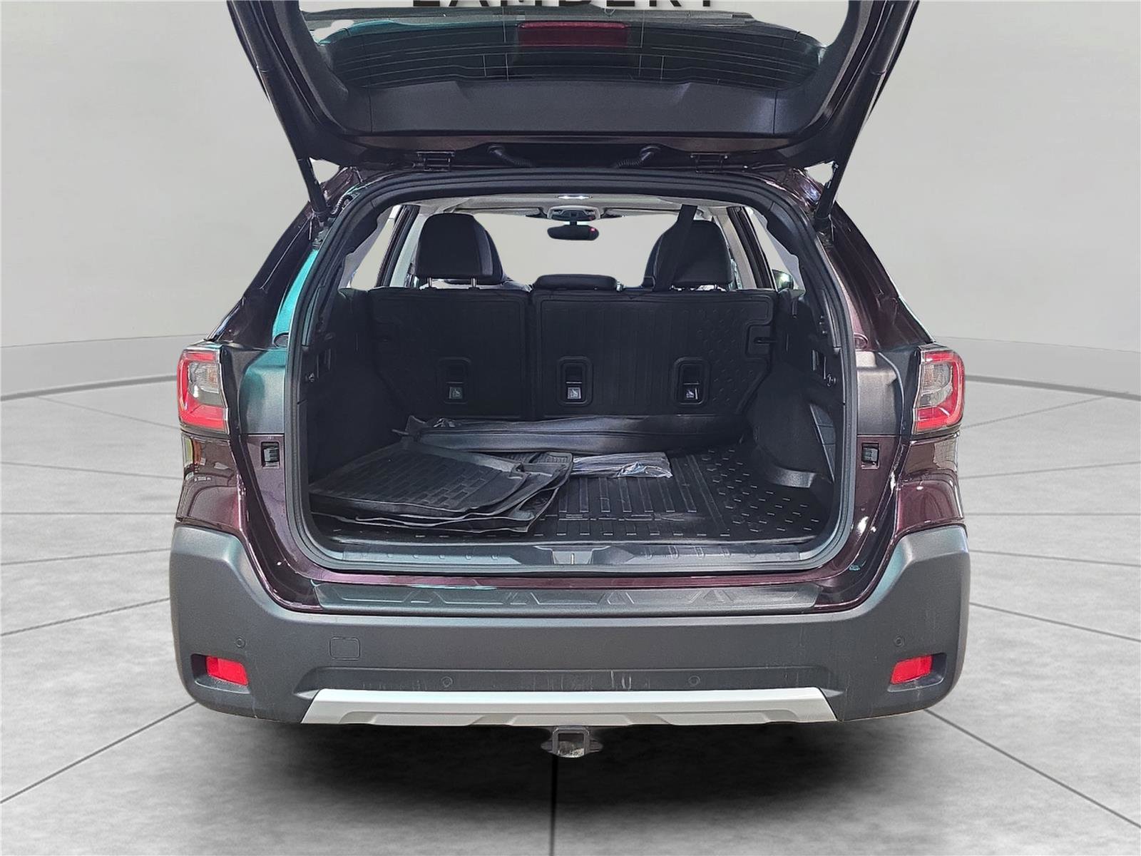 Used 2023 Subaru Outback Limited image 31