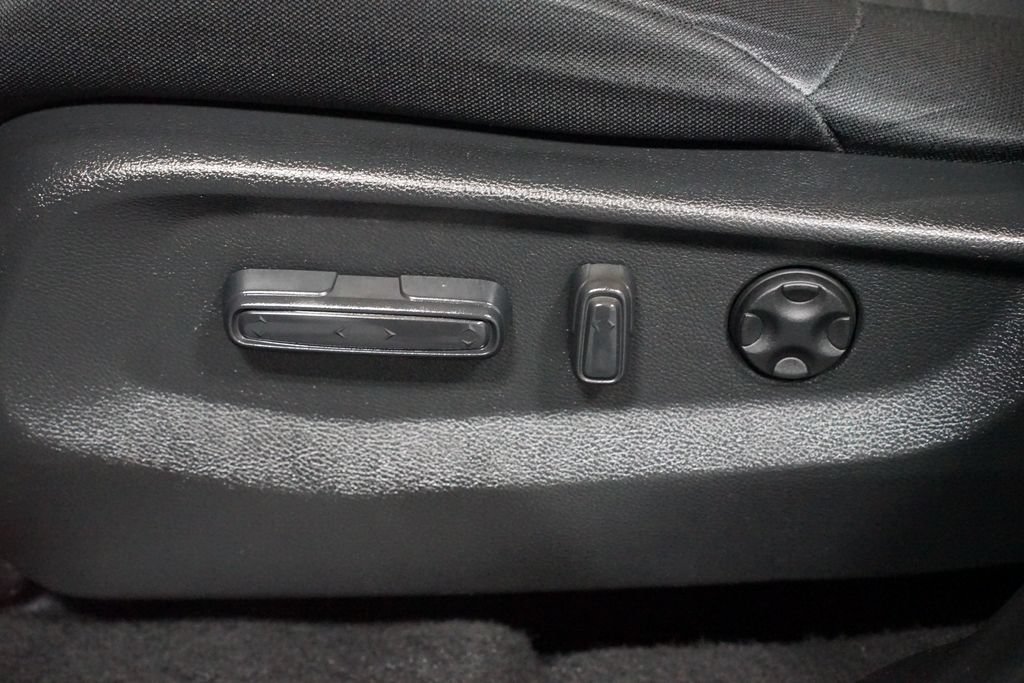 Used 2022 Honda CR-V EX image 31