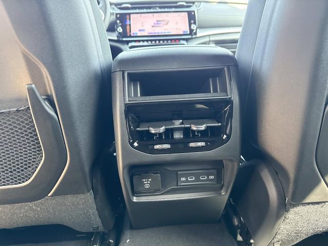 New 2026 Jeep Grand Cherokee Laredo image 22