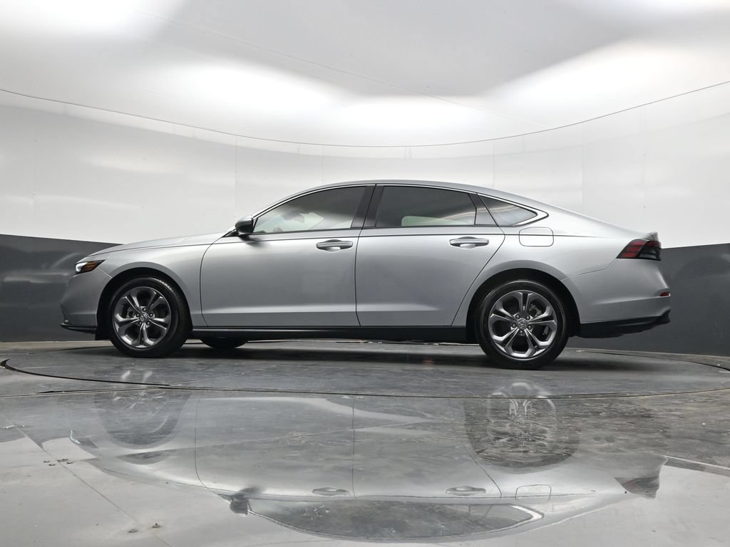 Used 2024 Honda Accord EX image 34