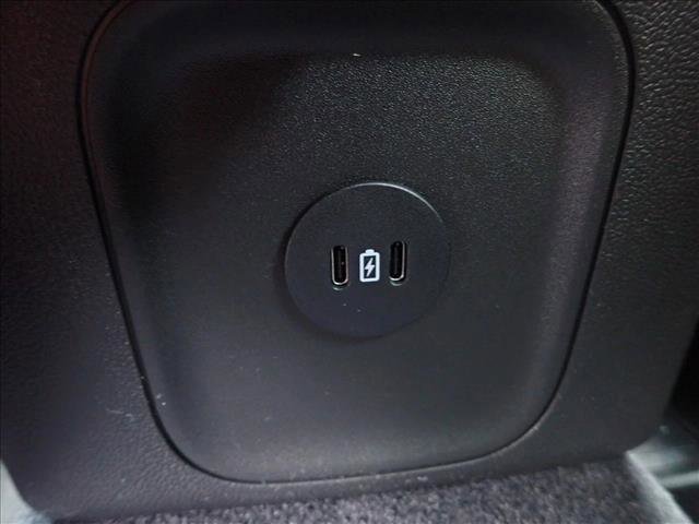 New 2026 Ford Escape SE image 11