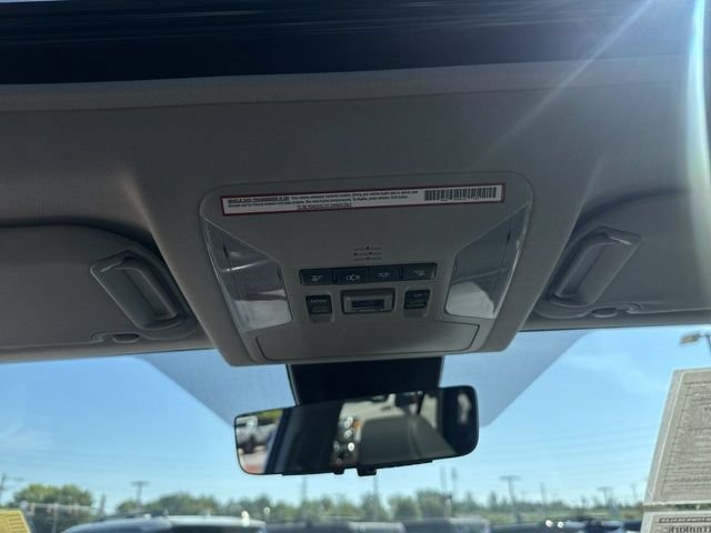 Used 2020 Toyota RAV4 Limited FWD image 24