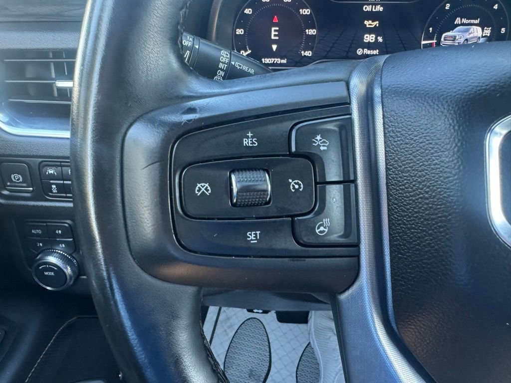 Used 2023 GMC Yukon SLT w/ SLT Premium Package image 25