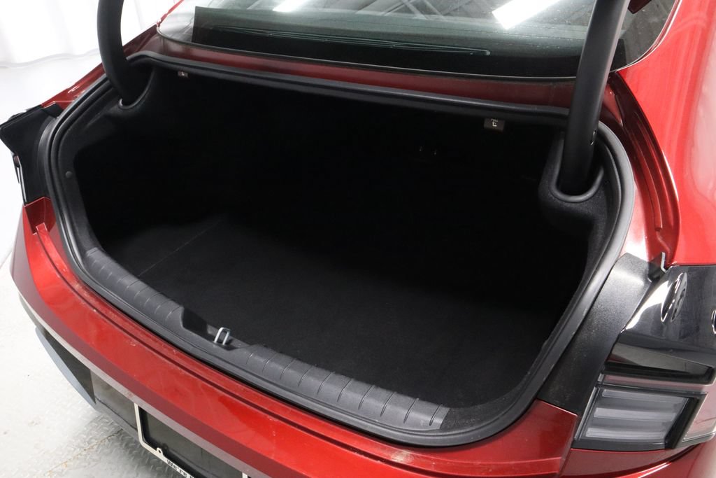 Used 2025 Hyundai Sonata SEL FWD image 15