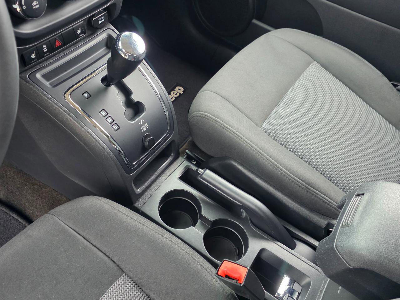 Used 2015 Jeep Patriot Latitude image 6