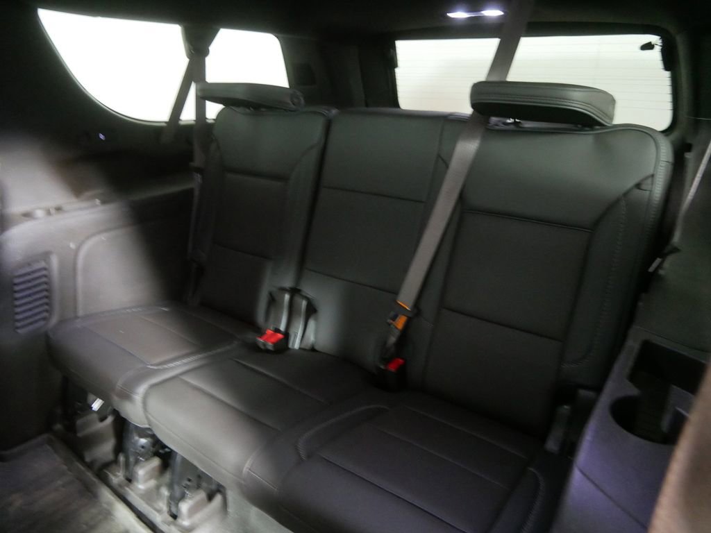 Used 2023 GMC Yukon XL Denali w/ Denali Reserve Package AWD/4WD image 22