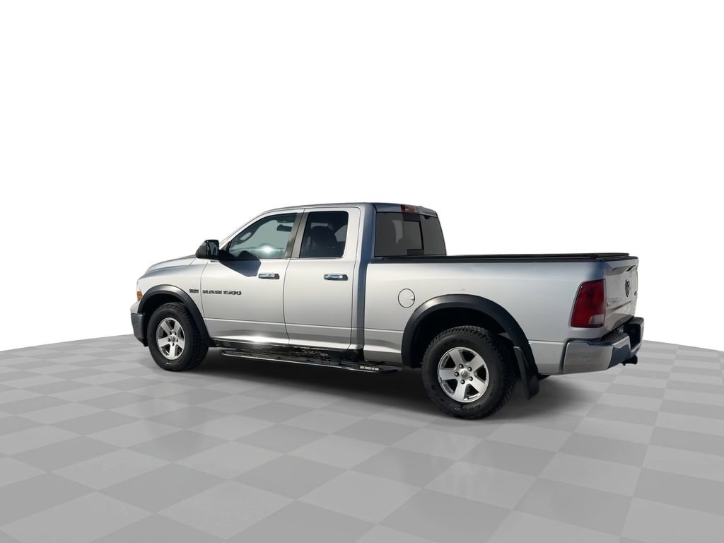 Used 2011 RAM 1500 Classic SLT w/ Remote Start & Security Group image 6
