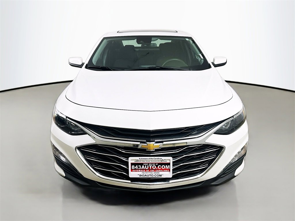 Used 2024 Chevrolet Malibu LT image 2