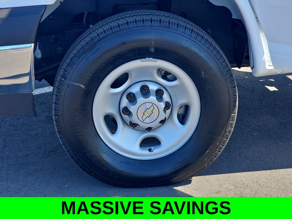 New 2023 Chevrolet Express 3500 w/ Power Convenience Package RWD image 34