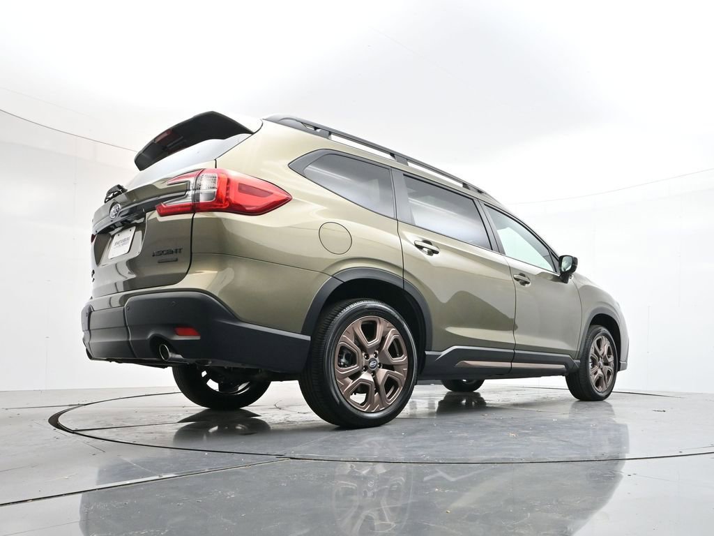 Certified 2025 Subaru Ascent Bronze Edition AWD/4WD image 36