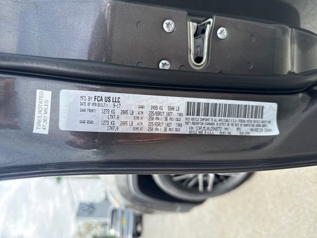 Used 2018 Jeep Cherokee Latitude Plus w/ Cold Weather Group image 19