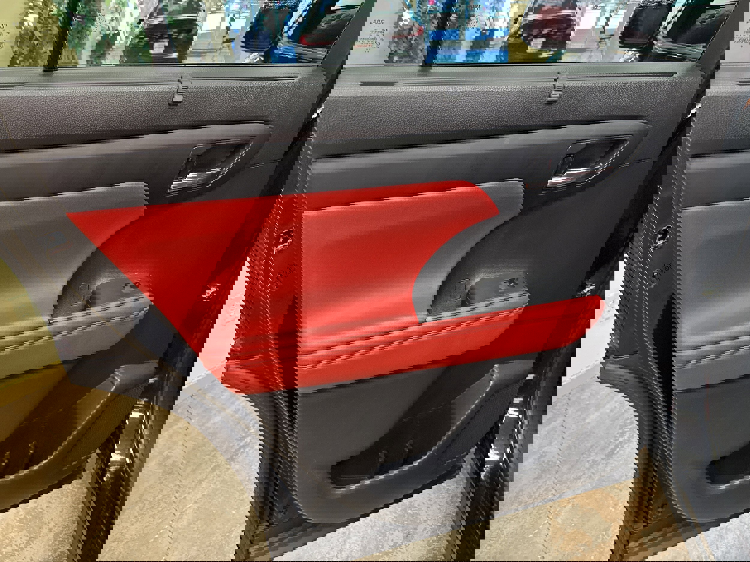 Used 2022 Toyota Highlander XSE image 26