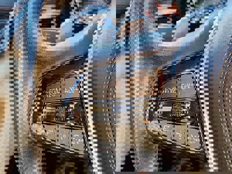 Used 2022 BMW 530i xDrive w/ Convenience Package image 23