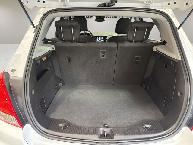 Used 2018 Chevrolet Trax LS FWD image 31