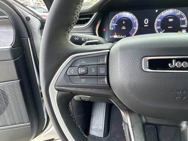 New 2025 Jeep Grand Cherokee L Limited w/ Black Appearance Package RWD image 16