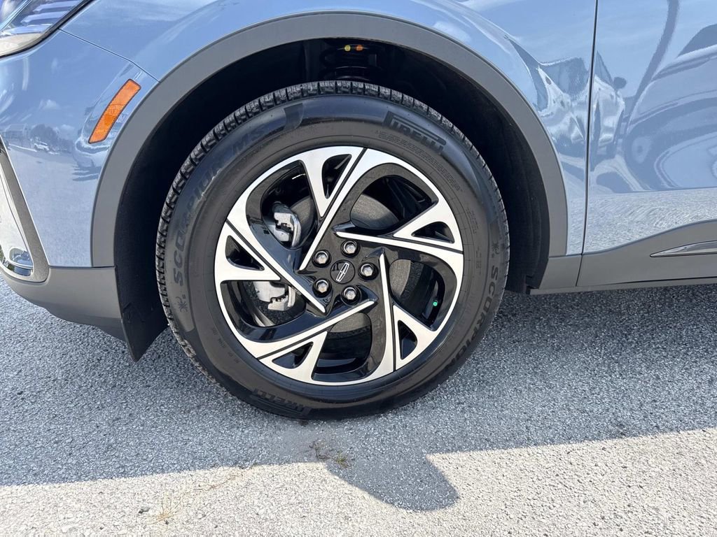 New 2026 Lincoln Nautilus Premier w/ Jet Appearance Package image 10