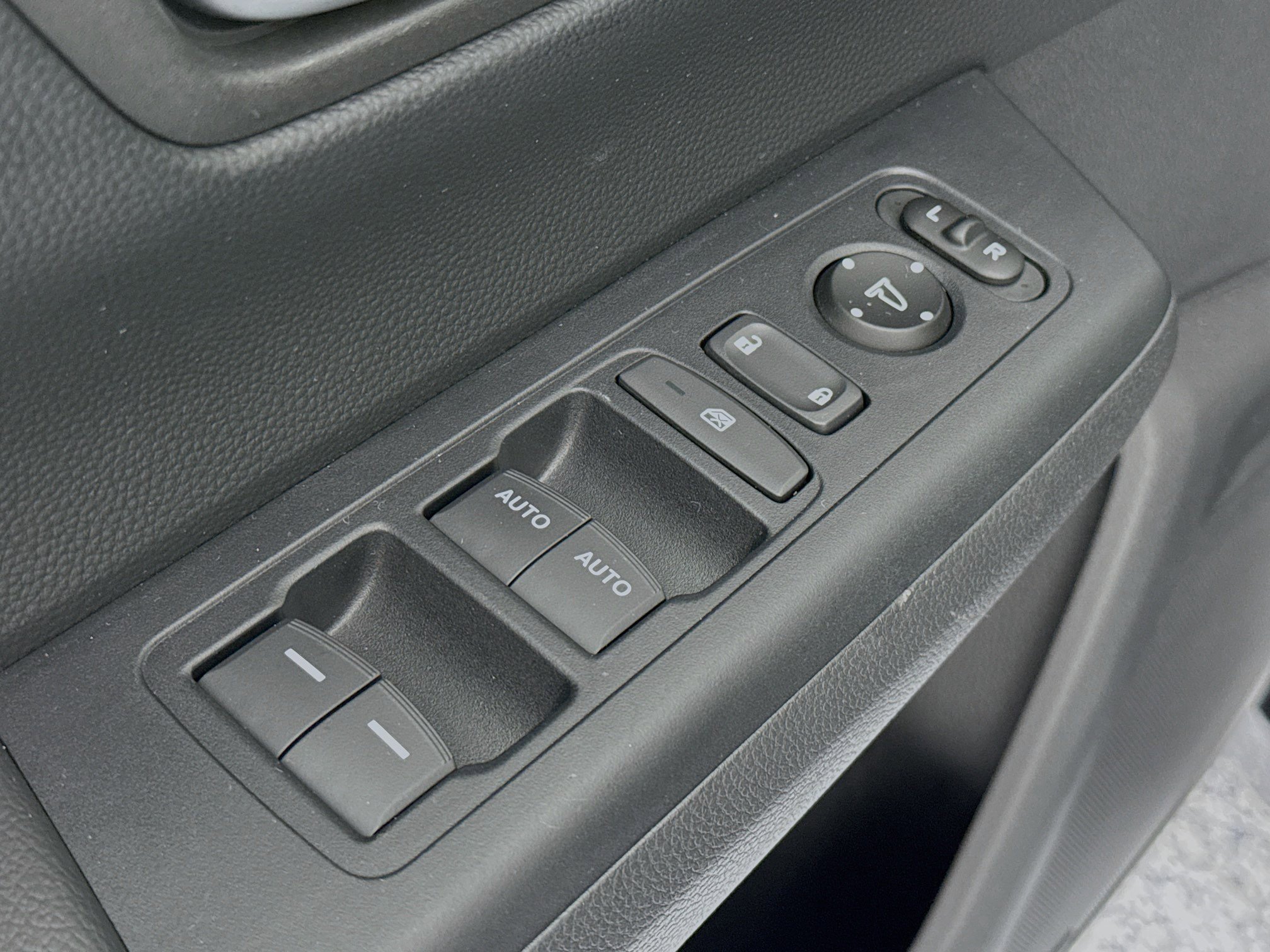 Certified 2024 Honda CR-V EX image 17