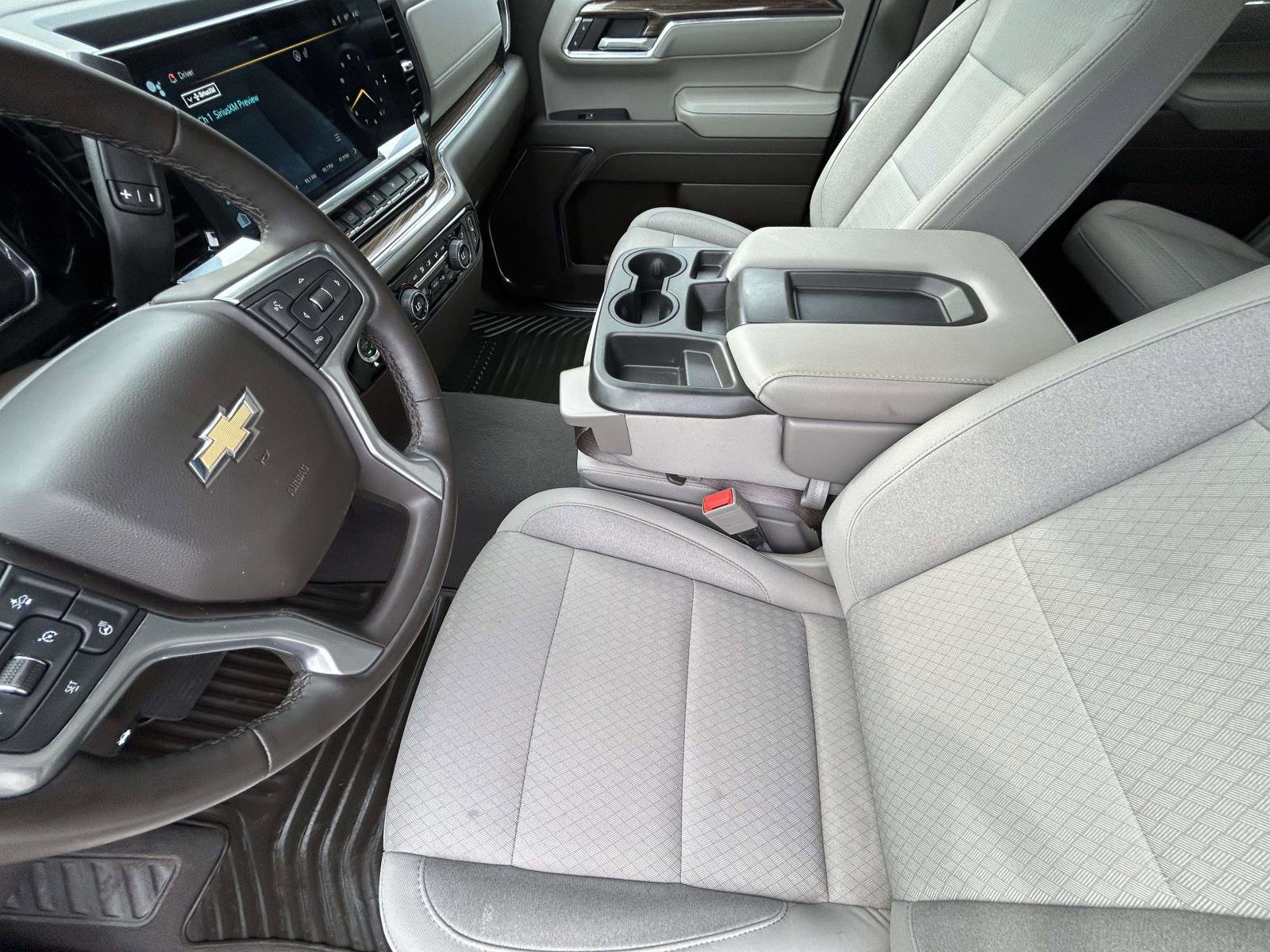 Used 2023 Chevrolet Silverado 1500 LT image 10