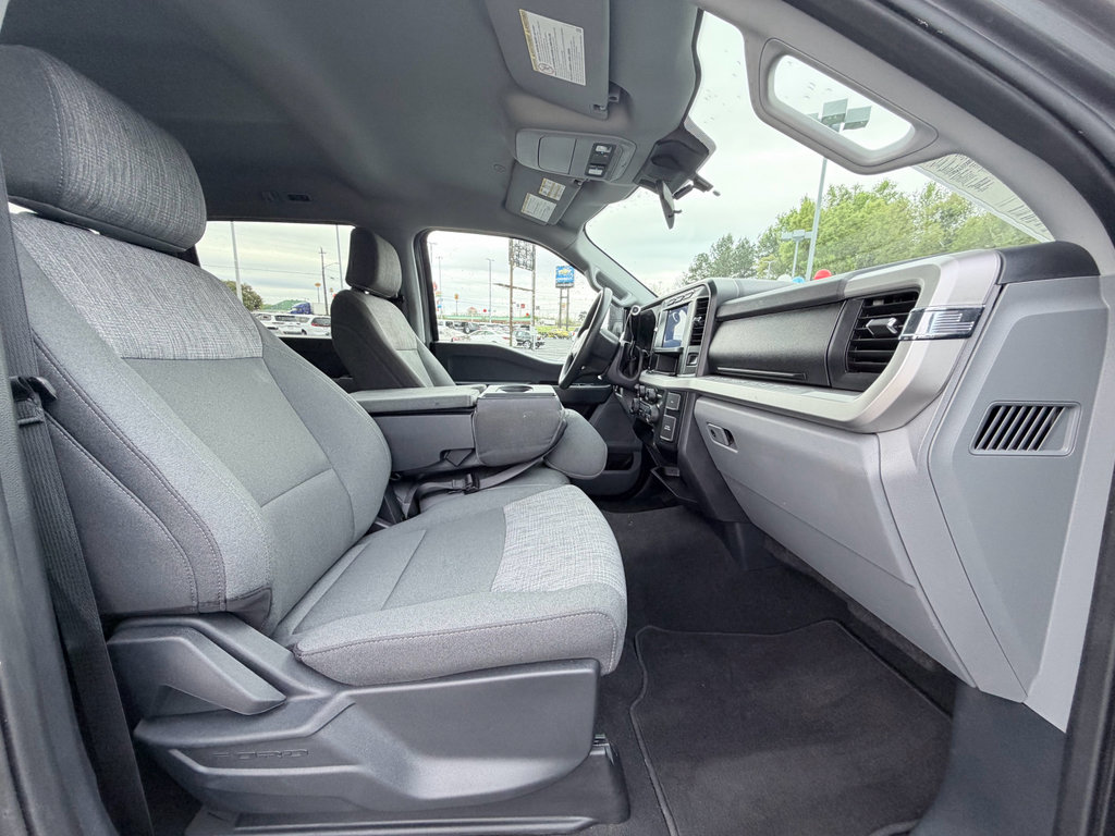 Used 2024 Ford F350 XLT image 26