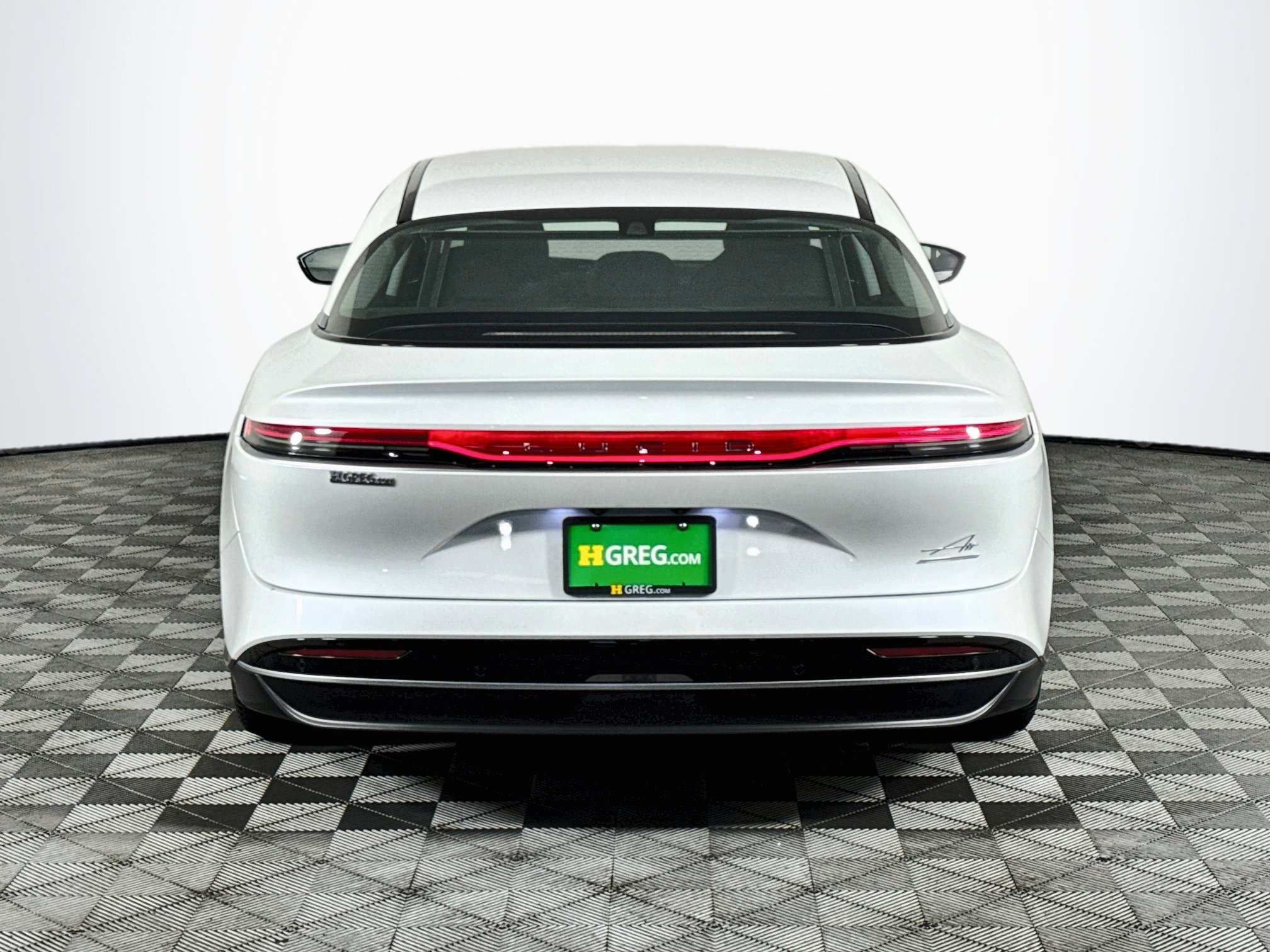Used 2025 Lucid Air Touring AWD/4WD image 7
