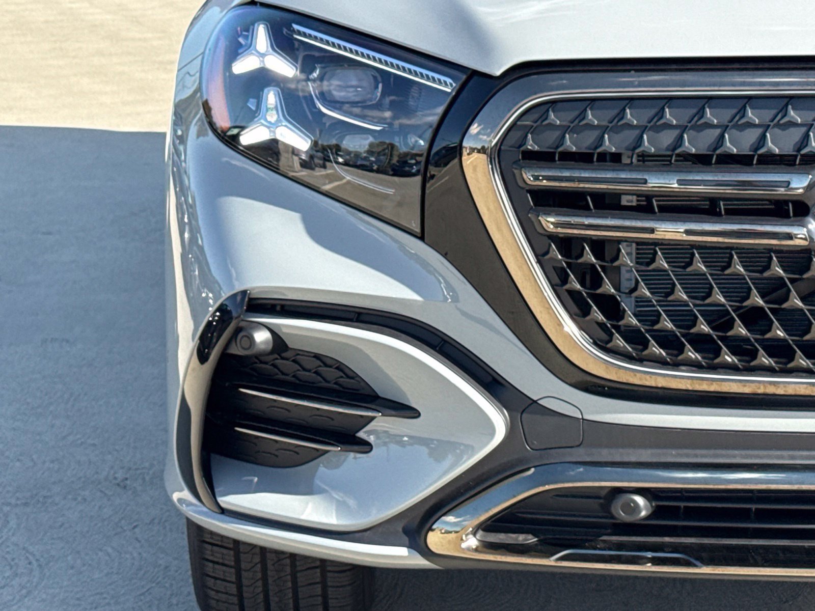 New 2027 Mercedes-Benz GLS 450 4MATIC image 5
