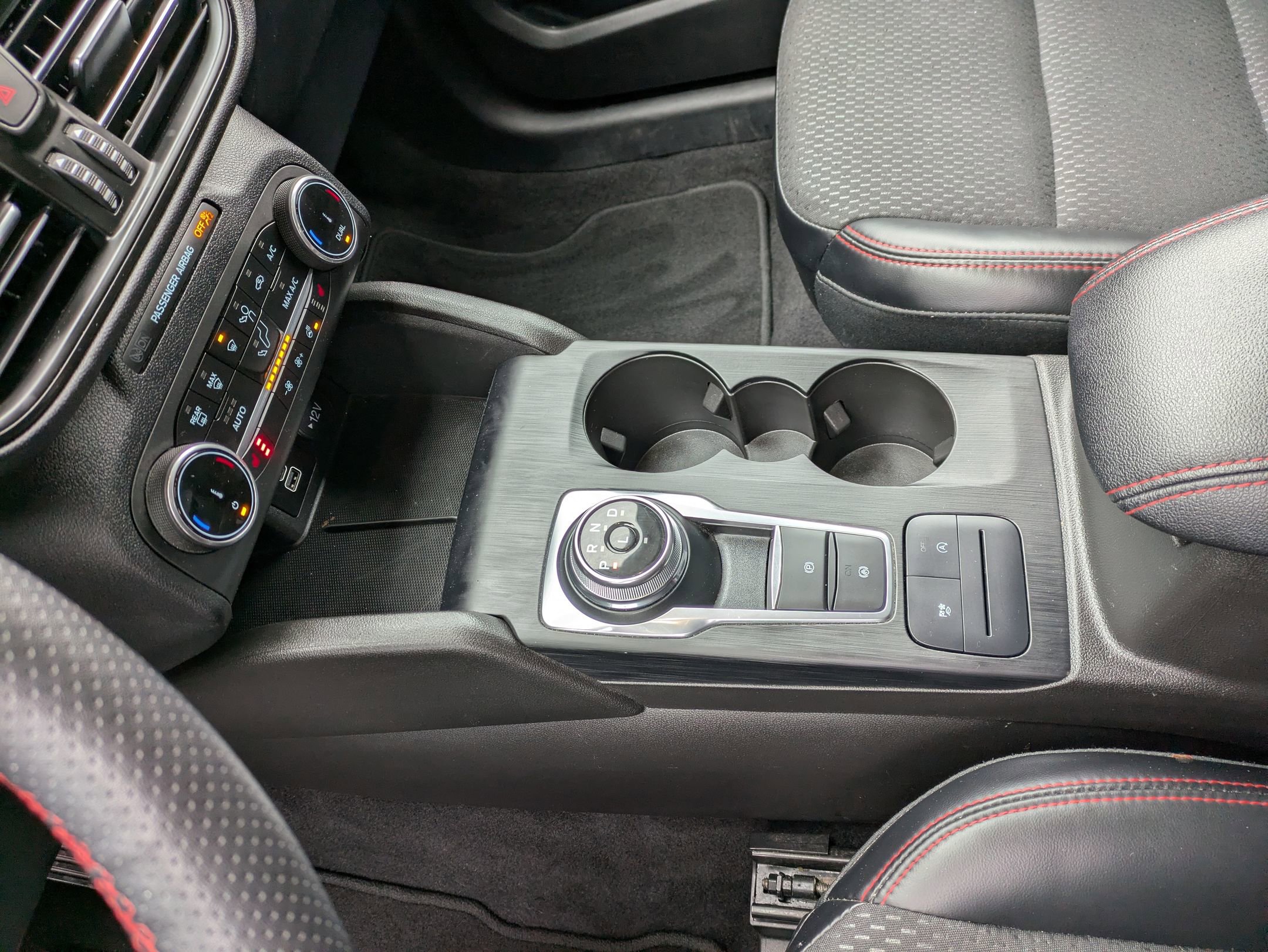 Used 2025 Ford Escape ST-Line Select image 13