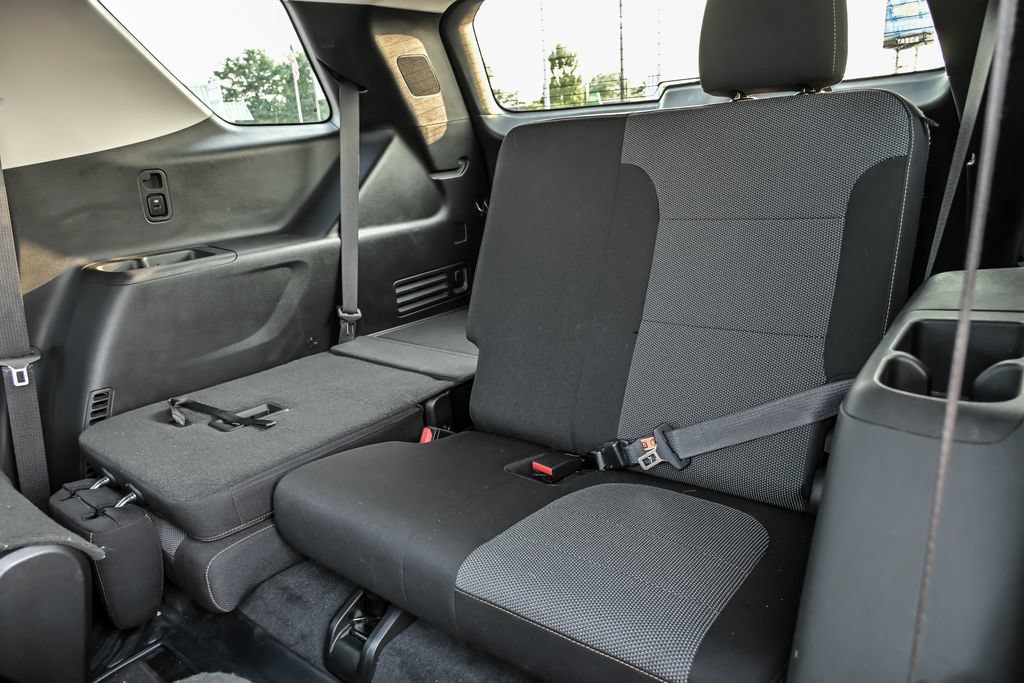 Used 2021 Chevrolet Traverse LT AWD/4WD image 17