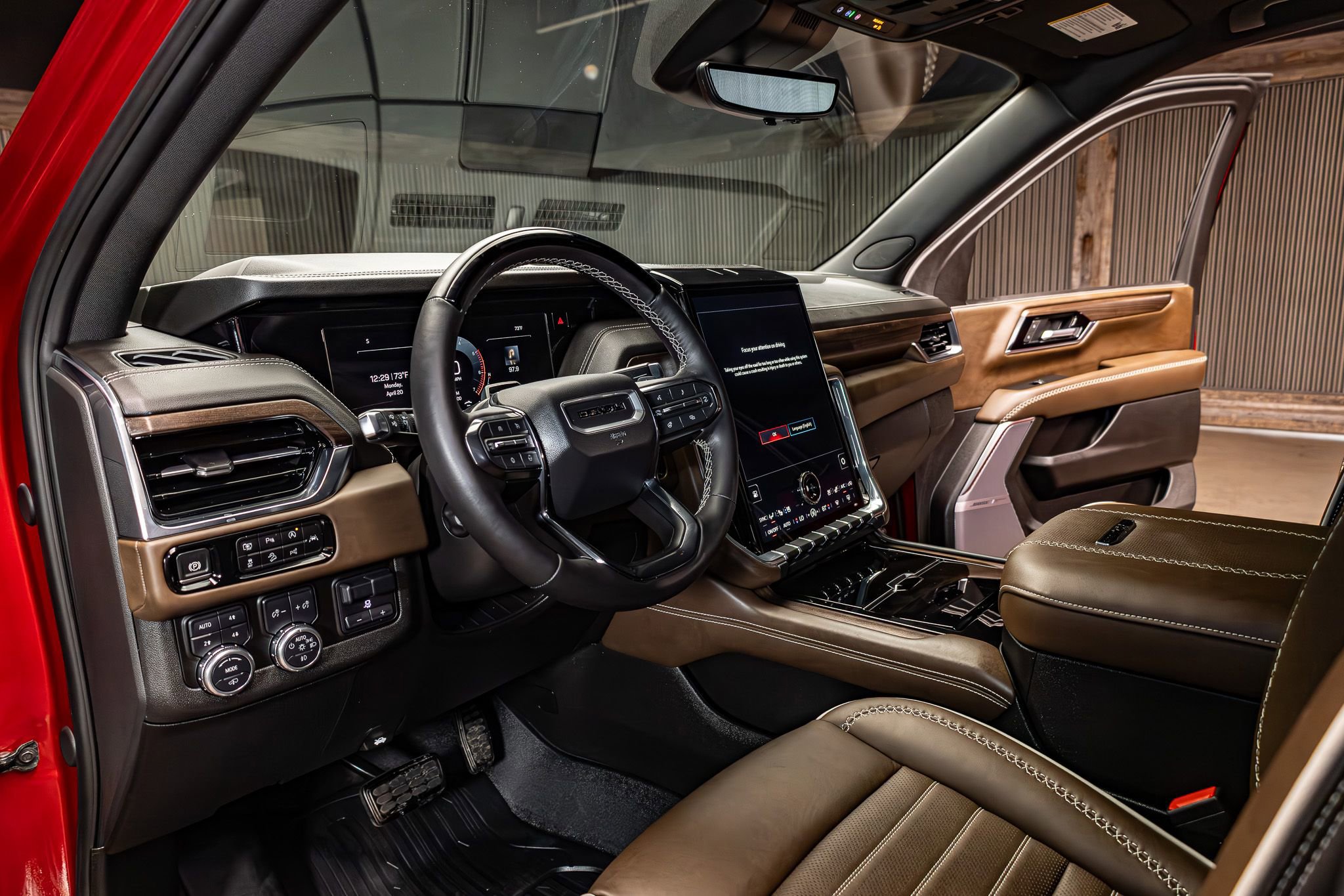 Used 2025 GMC Yukon Denali Ultimate image 13