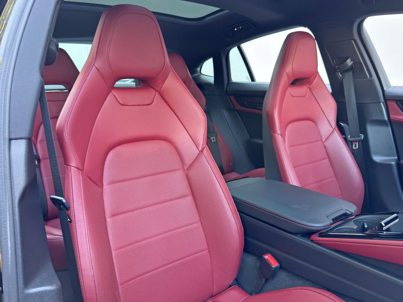 Used 2025 Porsche Panamera 4 E-Hybrid AWD/4WD image 41
